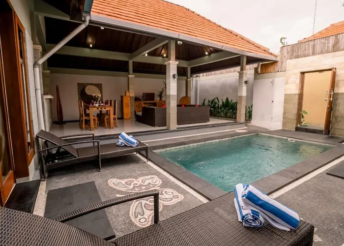 Taman Bali Dewi Sri Villa *